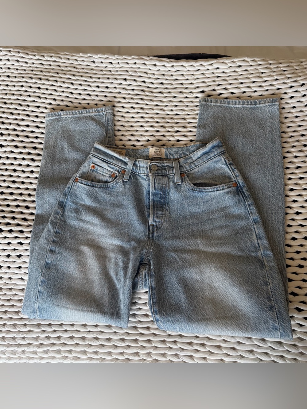 Levi's 501 Curve Jeans Women's 26 Light Wash Straight Leg Denim
